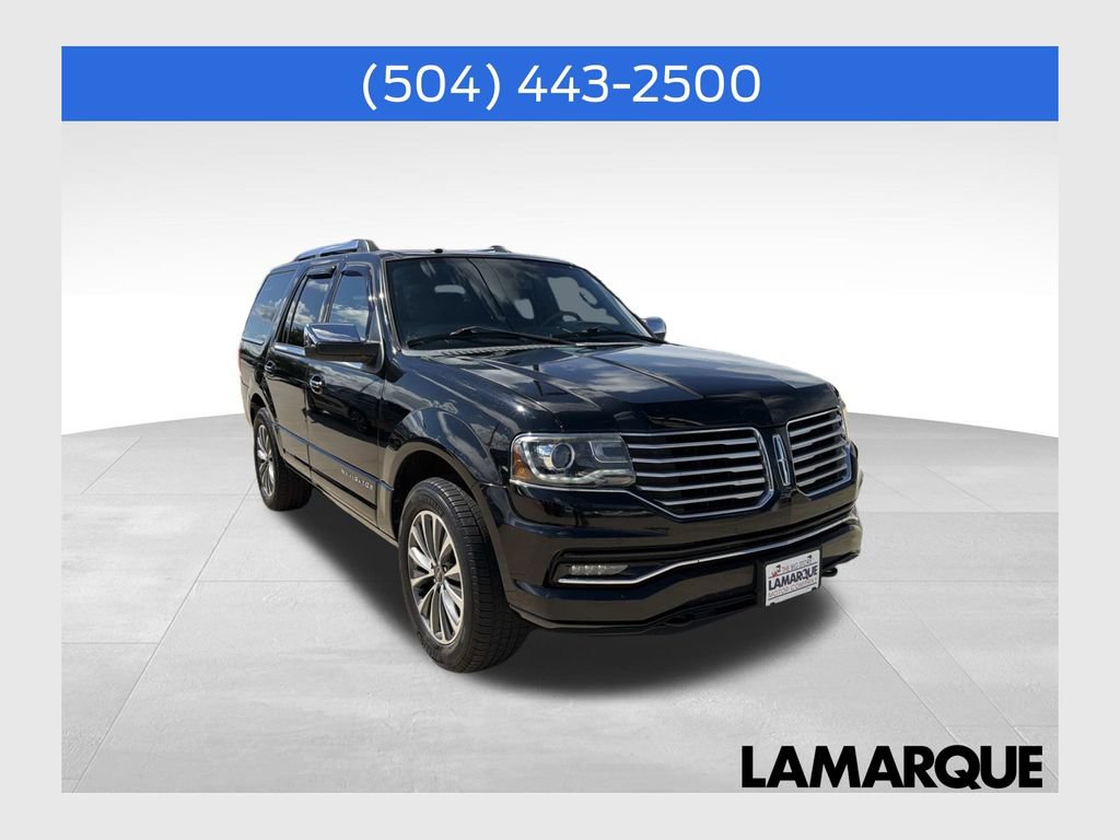 Used 2017 Lincoln Navigator Select RWD image 1