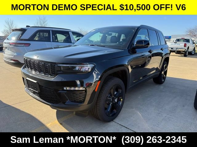 New 2025 Jeep Grand Cherokee Limited w/ Black Appearance Package AWD/4WD image 4
