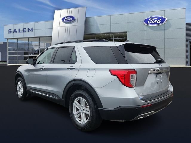 Certified 2022 Ford Explorer XLT w/ Equipment Group 202A AWD/4WD image 4