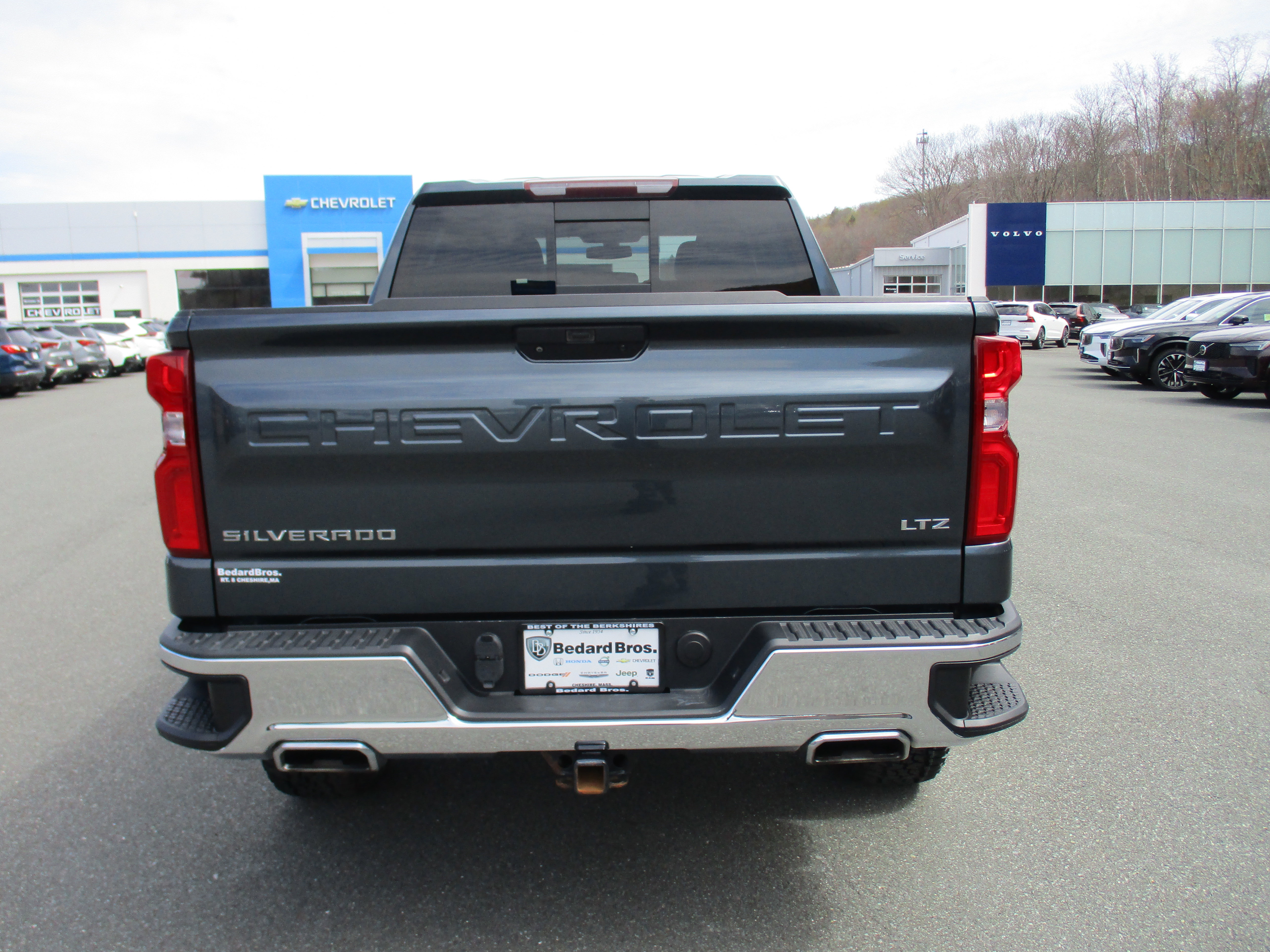 Used 2019 Chevrolet Silverado 1500 LTZ image 6