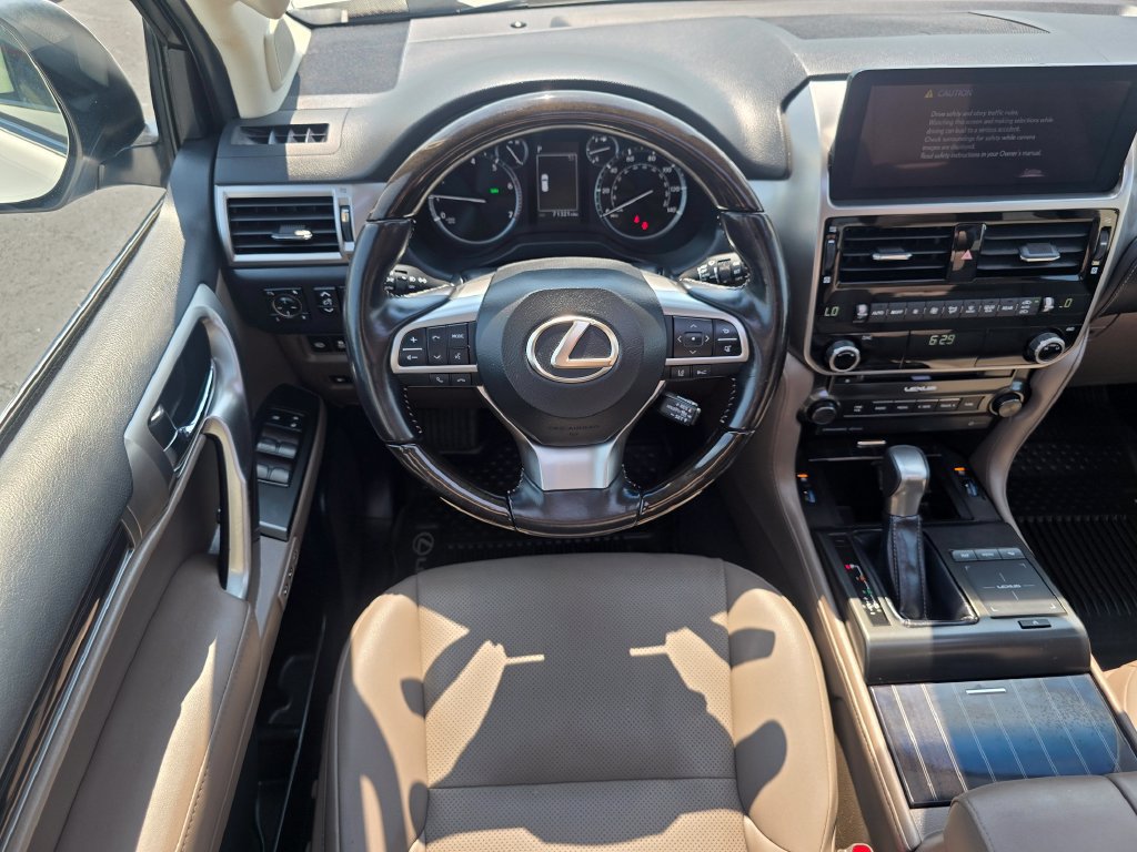 Used 2023 Lexus GX 460 Premium w/ Premium Package AWD/4WD image 19