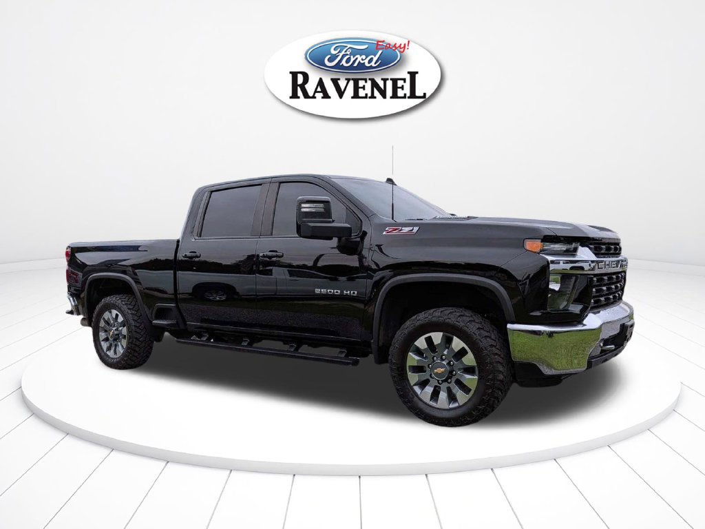Used 2023 Chevrolet Silverado 2500 LT AWD/4WD image 2