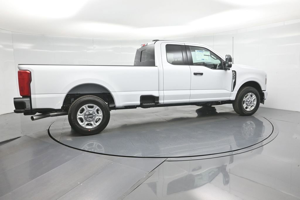 New 2026 Ford F350 XLT RWD image 23