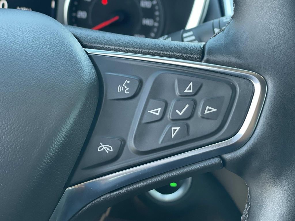 Used 2024 Chevrolet Equinox LT image 21