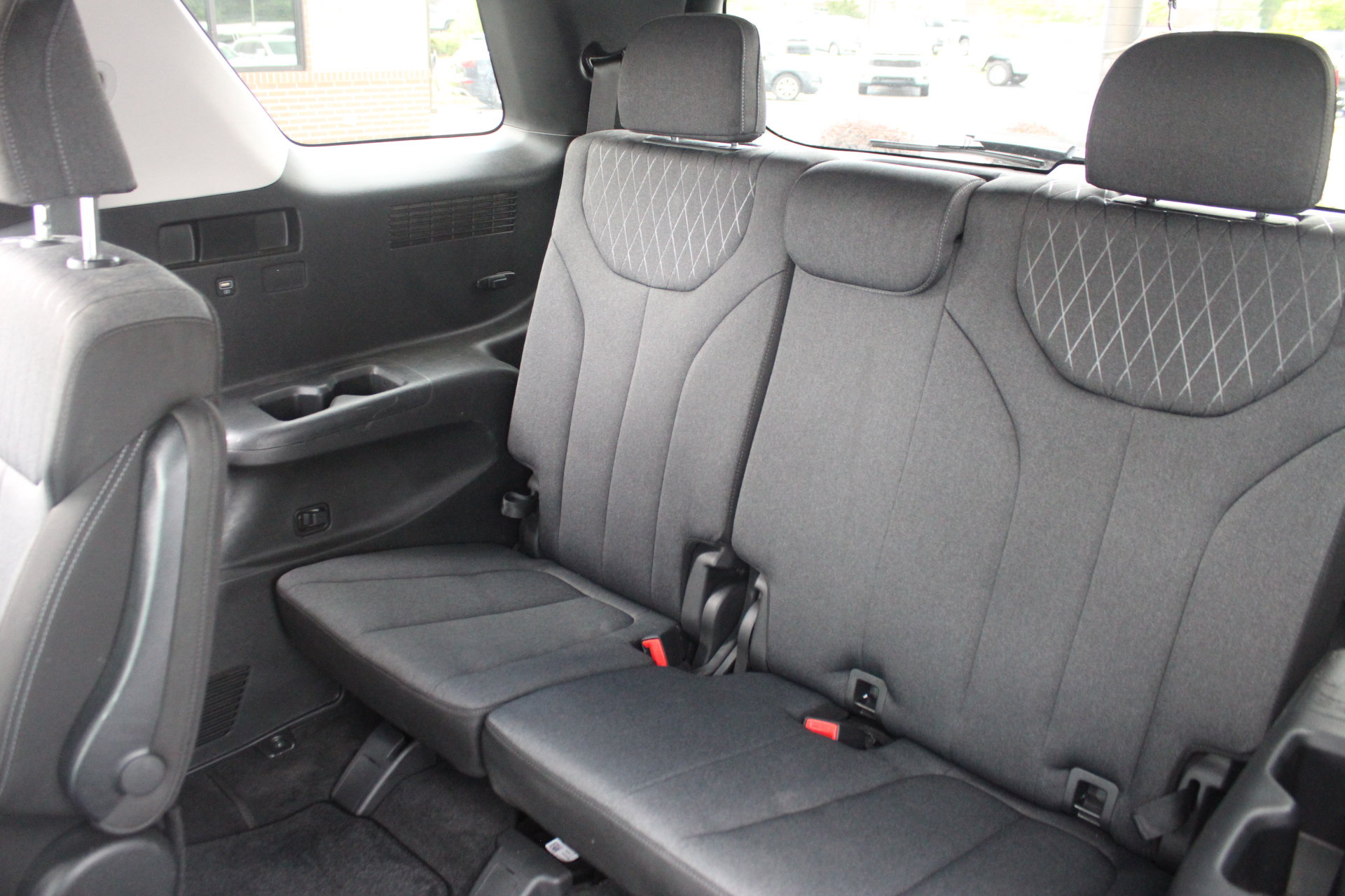 Used 2022 Hyundai Palisade SEL w/ Convenience Package FWD image 26