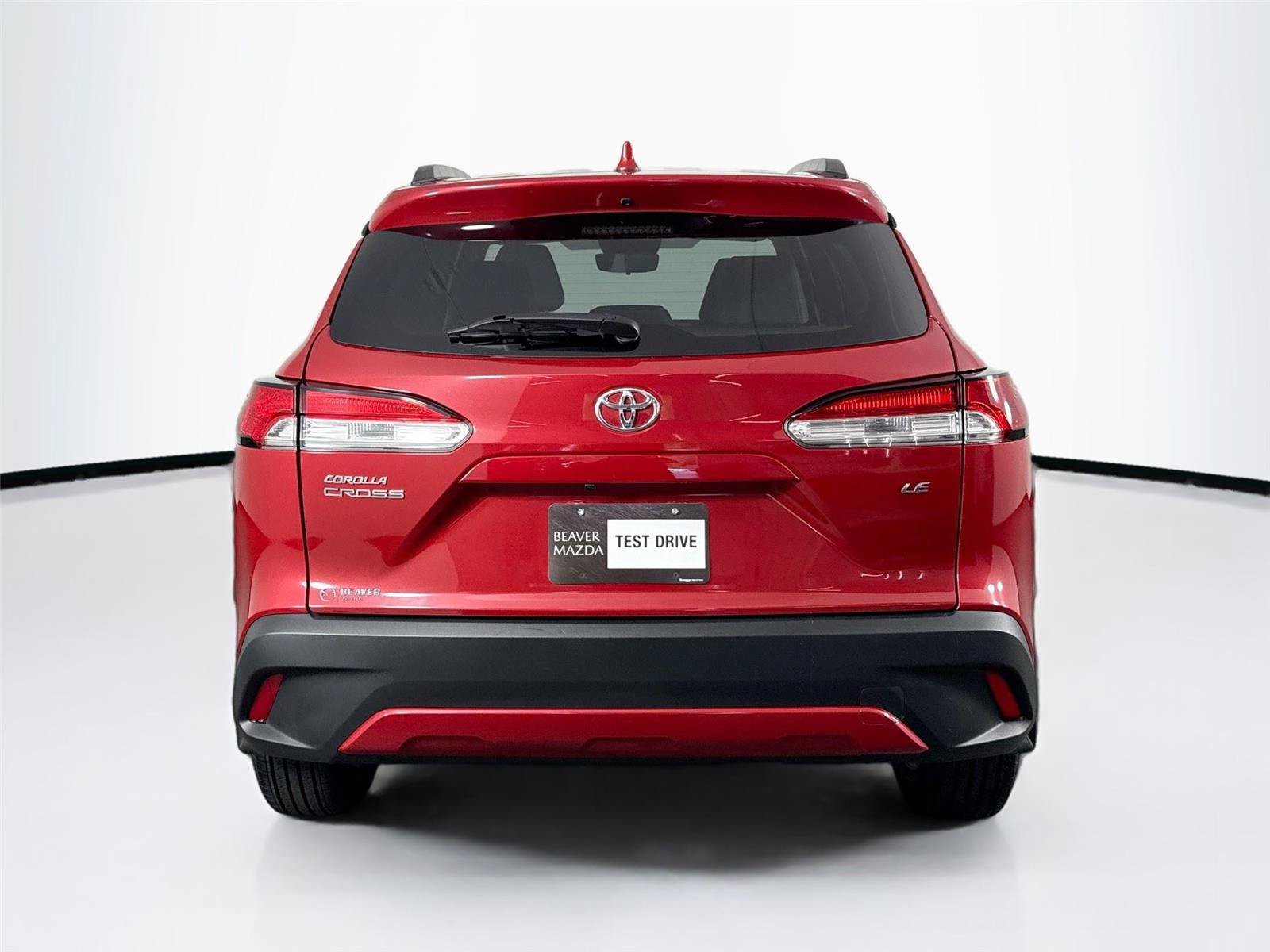 Used 2024 Toyota Corolla Cross LE w/ Moonroof Package FWD image 11