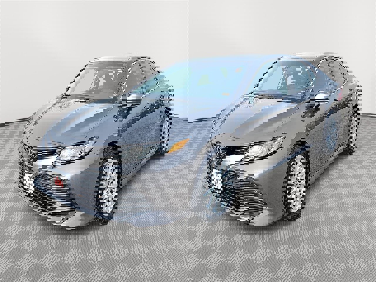 Used 2018 Toyota Camry LE