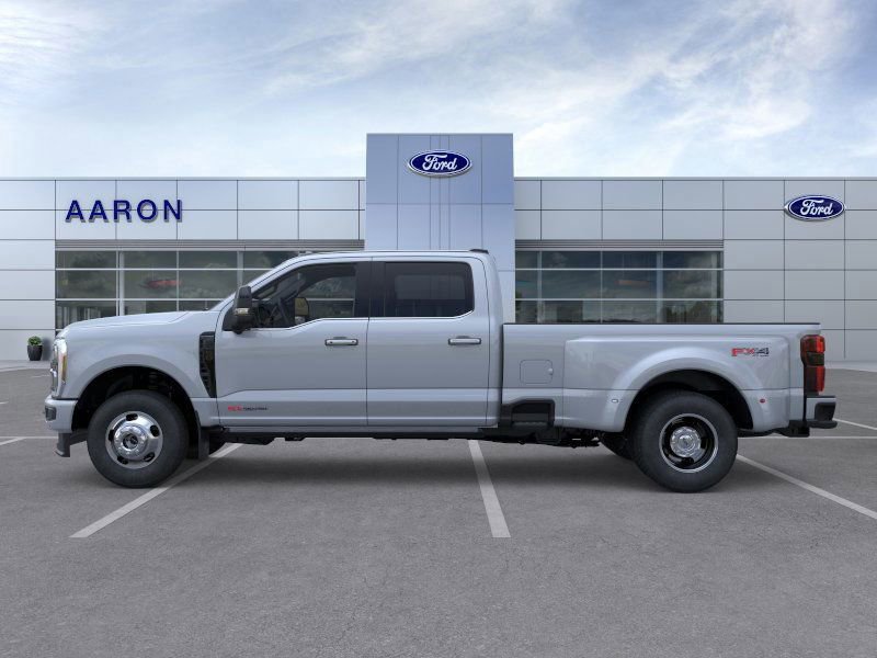 New 2025 Ford F350 XL image 3