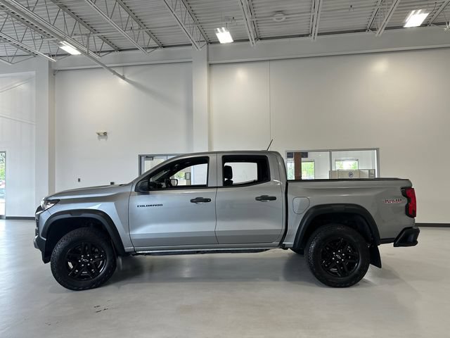 Used 2024 Chevrolet Colorado Trail Boss w/ Advanced Trailering Package AWD/4WD image 9