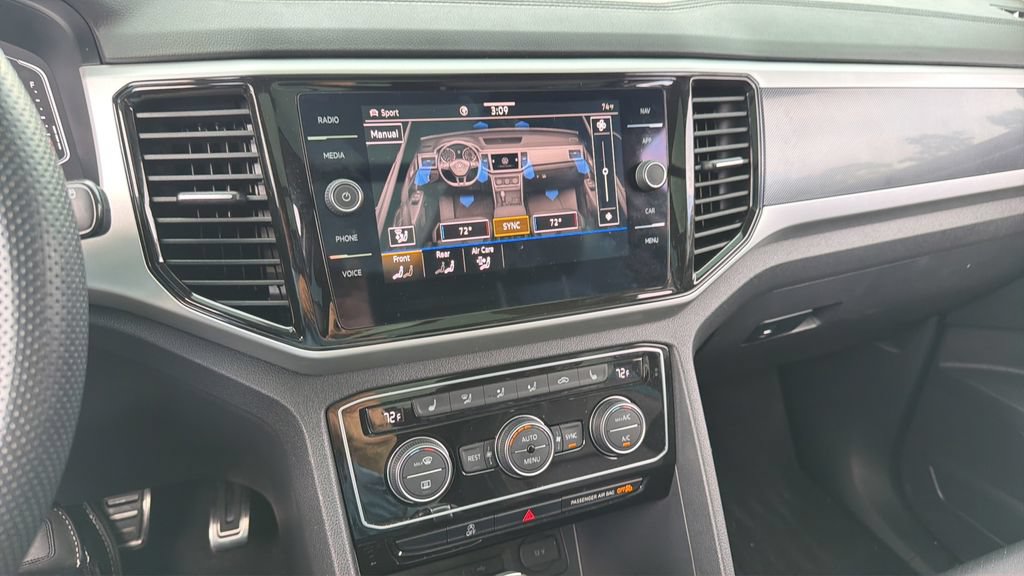 Certified 2023 Volkswagen Atlas SEL R-Line AWD/4WD image 21