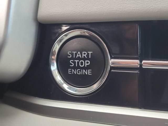 Used 2023 Mitsubishi Outlander SEL FWD image 29