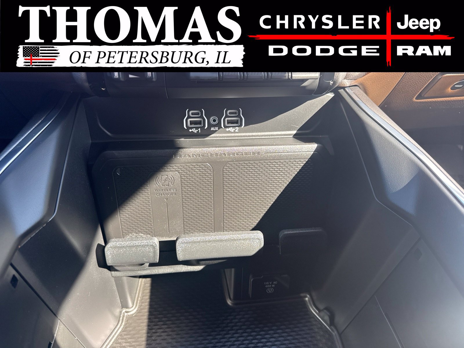 Used 2025 RAM 1500 Laramie AWD/4WD image 21