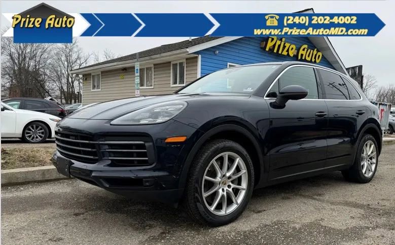 Used 2019 Porsche Cayenne S w/ Premium Plus Package image 1