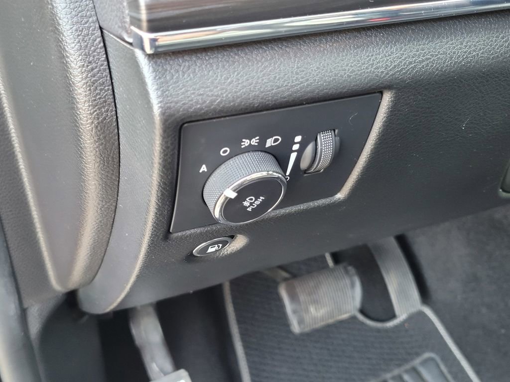 Used 2021 Jeep Grand Cherokee Limited w/ Quick Order Package 28K 80th image 17