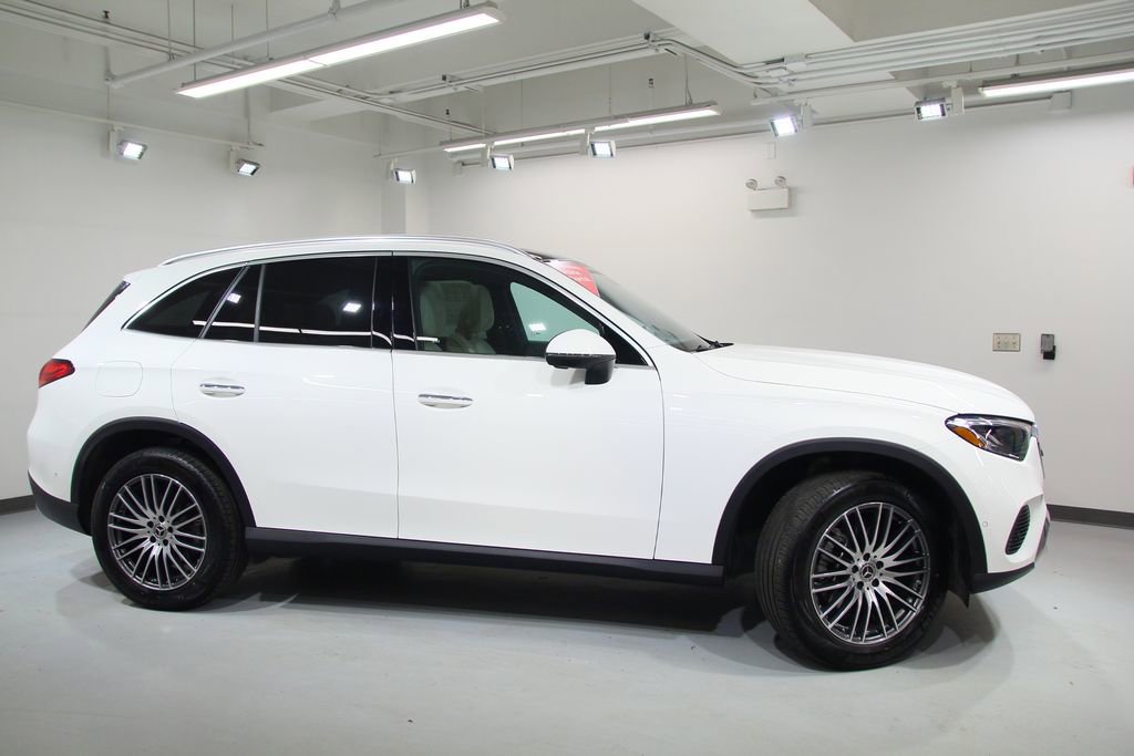Certified 2026 Mercedes-Benz GLC 300 4MATIC image 12