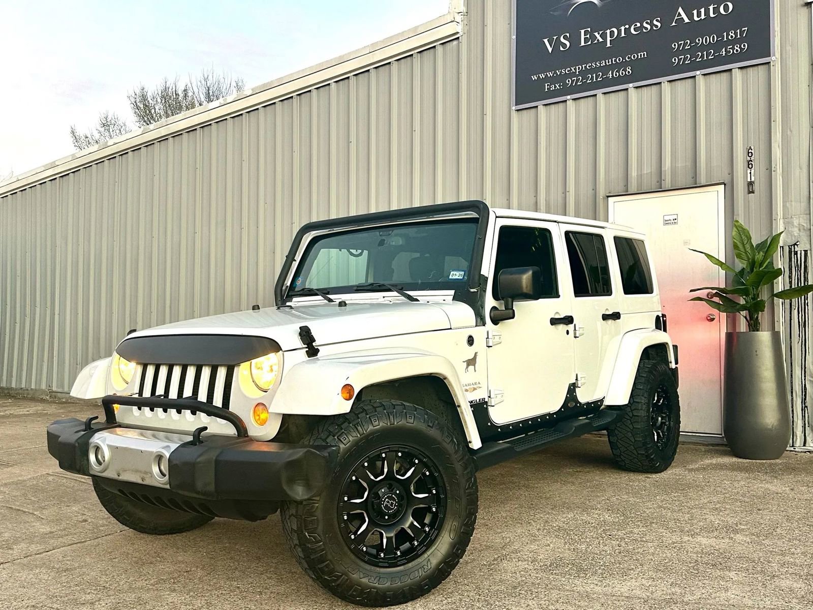 Used 2015 Jeep Wrangler Unlimited Sahara w/ Max Tow Package
