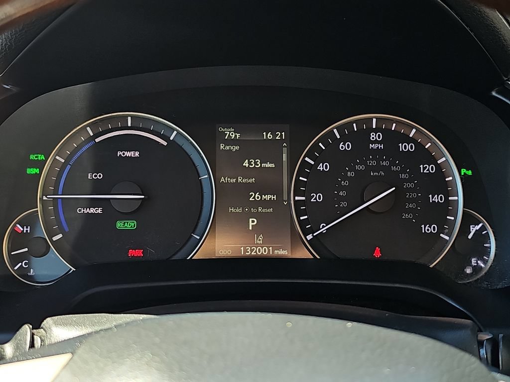 Used 2017 Lexus RX 450h AWD w/ Cold Weather Package image 22