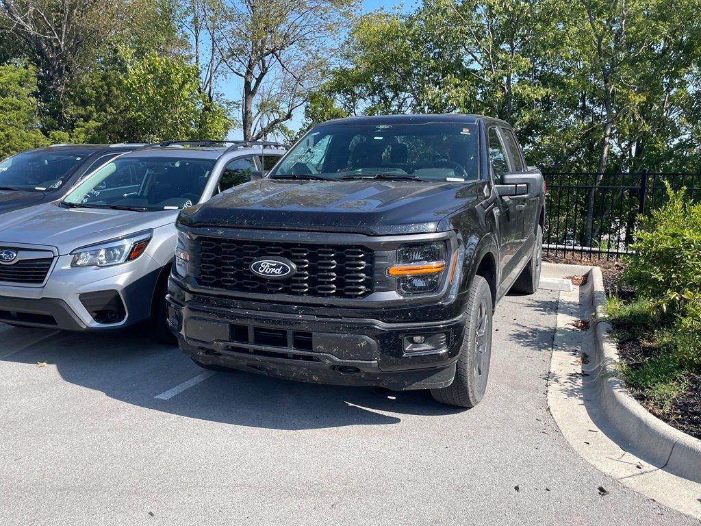 Used 2025 Ford F150 STX w/ Equipment Group 200A AWD/4WD image 3