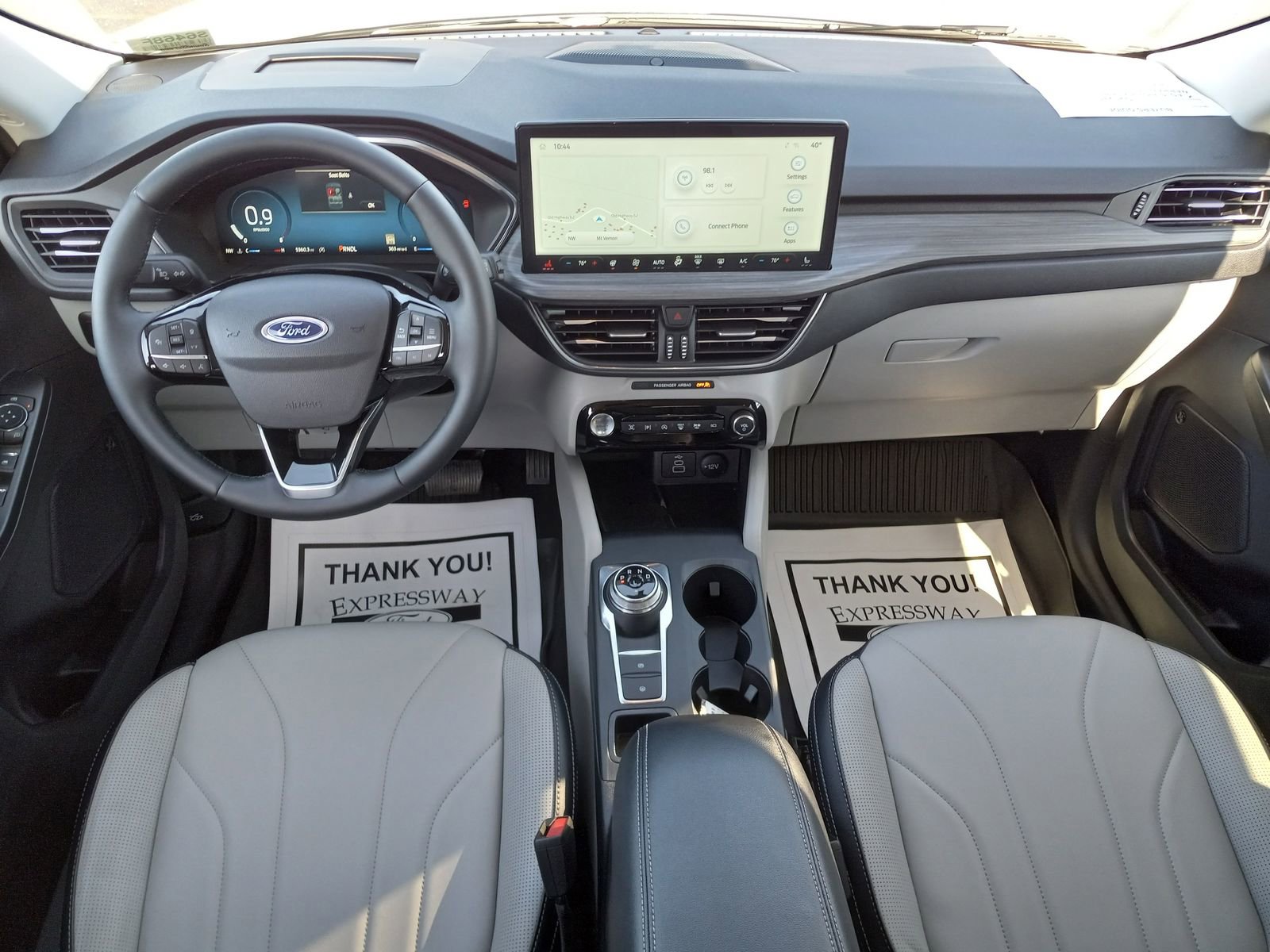 Used 2025 Ford Escape Platinum w/ Premium Technology Package AWD/4WD image 16