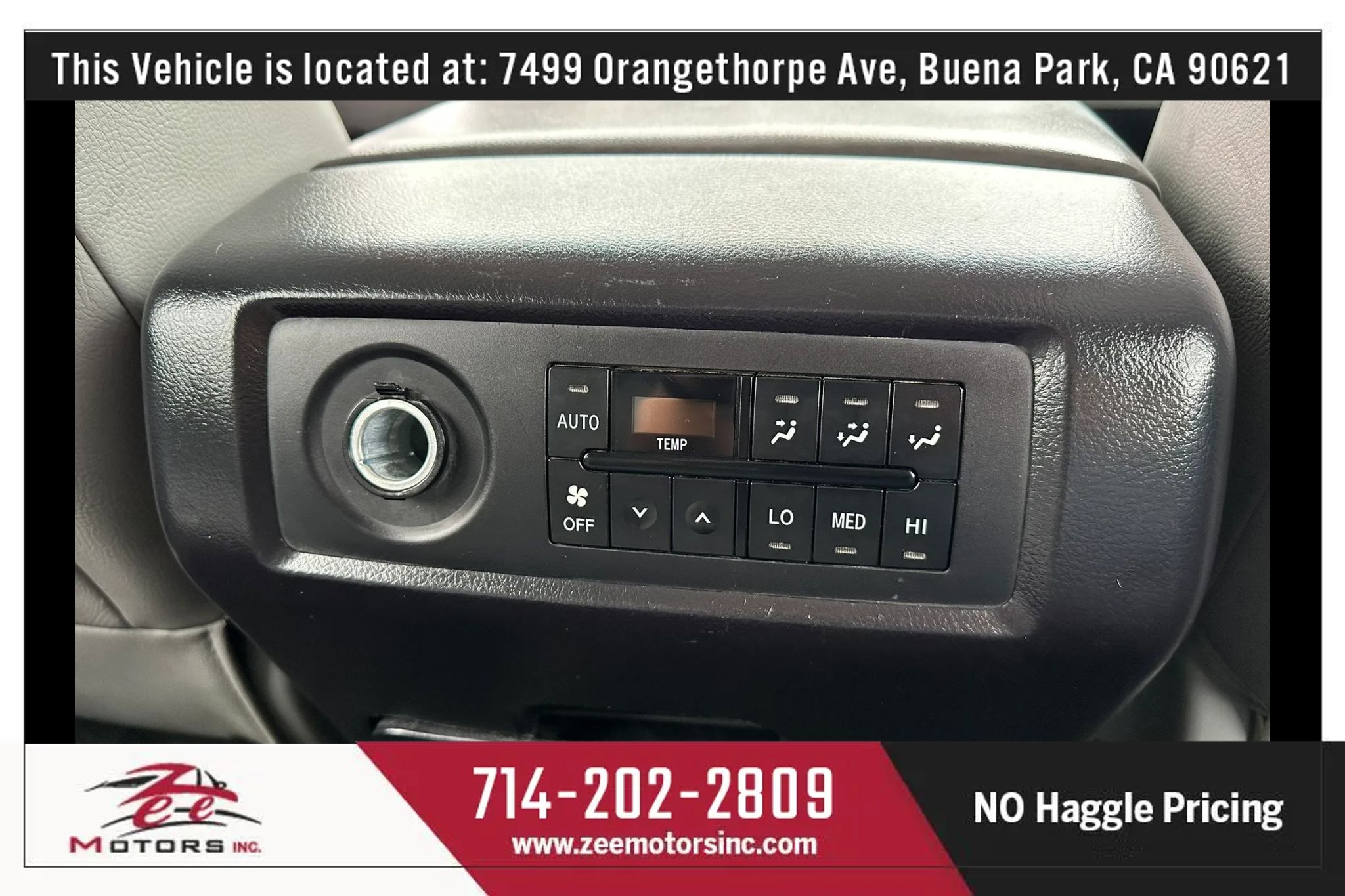 Used 2015 Toyota Sequoia SR5 w/ Premium Package AWD/4WD image 46