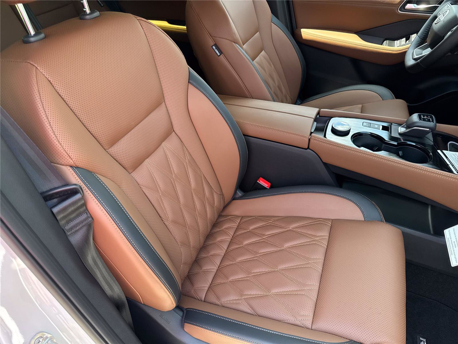 New 2026 Nissan Rogue Platinum AWD/4WD image 35