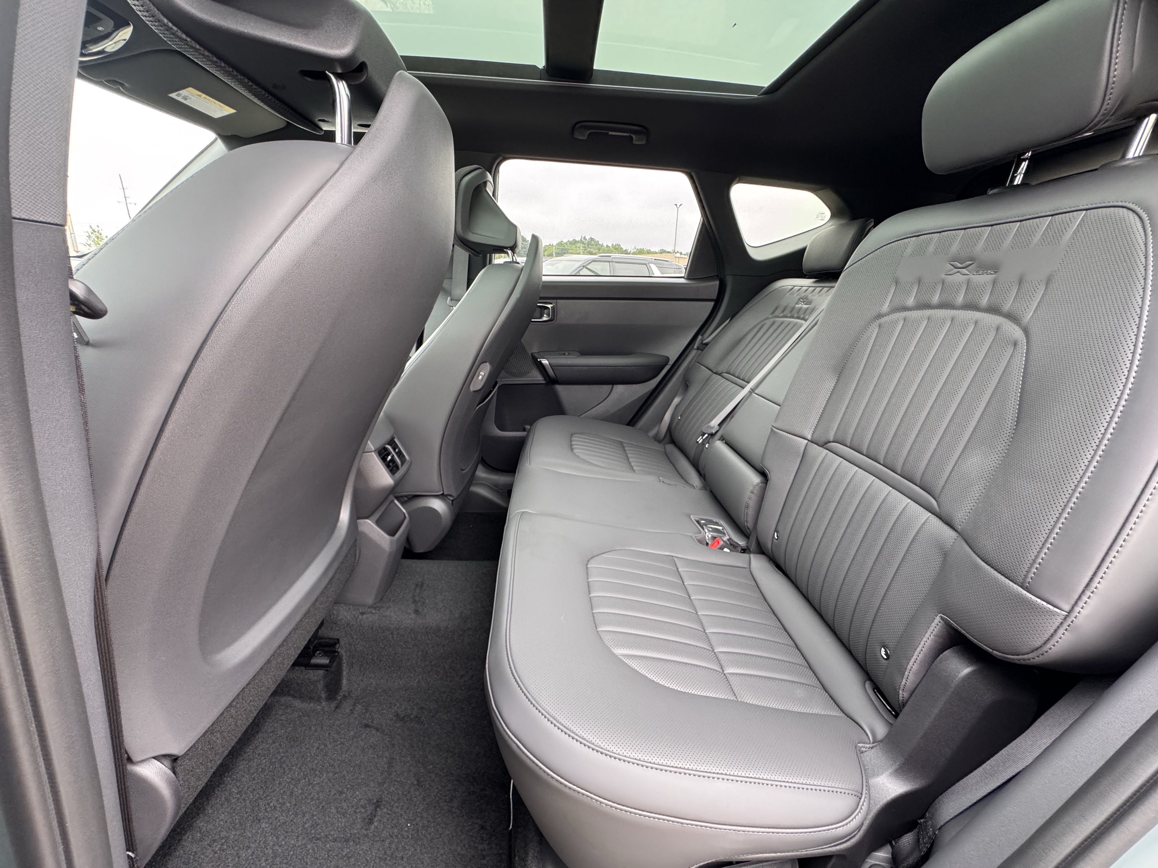 New 2027 Kia Seltos X-Line SX AWD/4WD image 14