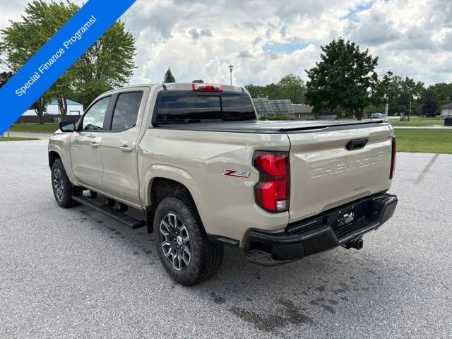 Used 2023 Chevrolet Colorado Z71 w/ Z71 Convenience Package 2 AWD/4WD image 4