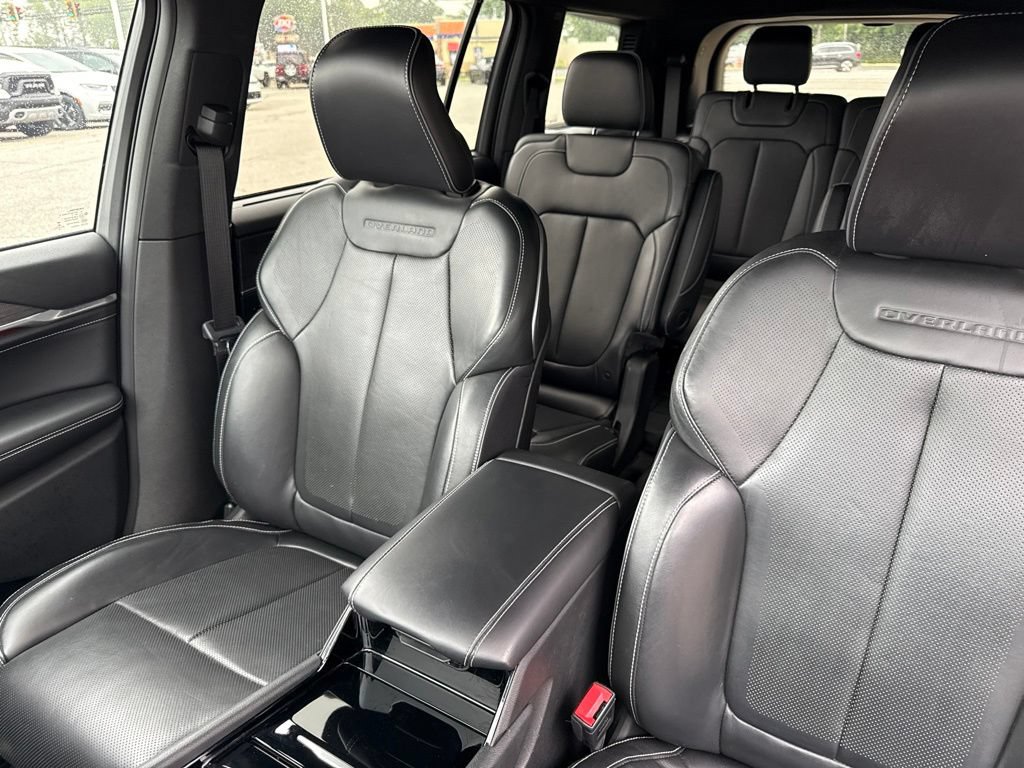 Used 2021 Jeep Grand Cherokee L Overland w/ Luxury Tech Group IV AWD/4WD image 50