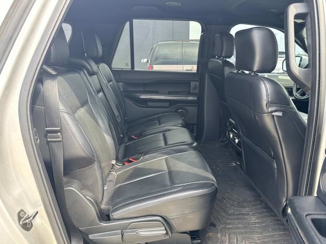 Used 2018 Ford Expedition Max XLT w/ Equipment Group 202A image 14