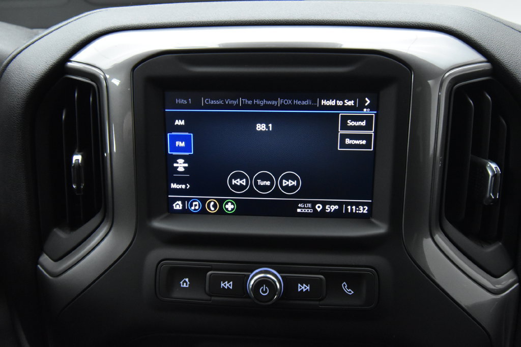 Used 2022 Chevrolet Silverado 1500 Custom Trail Boss w/ Midnight Edition AWD/4WD image 13