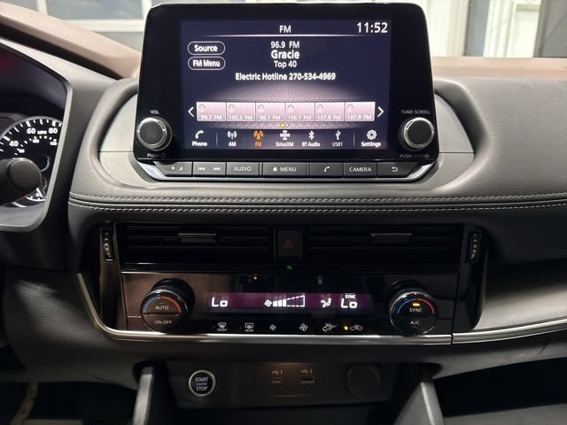 Used 2022 Nissan Rogue SV AWD/4WD image 10