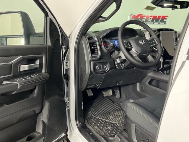 New 2026 RAM 2500 Big Horn AWD/4WD image 23