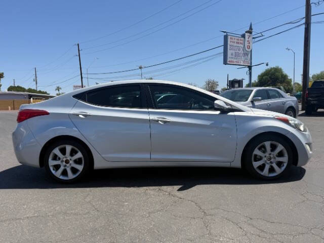 Used 2012 Hyundai Elantra Limited w/ Technology Pkg 5 FWD image 2