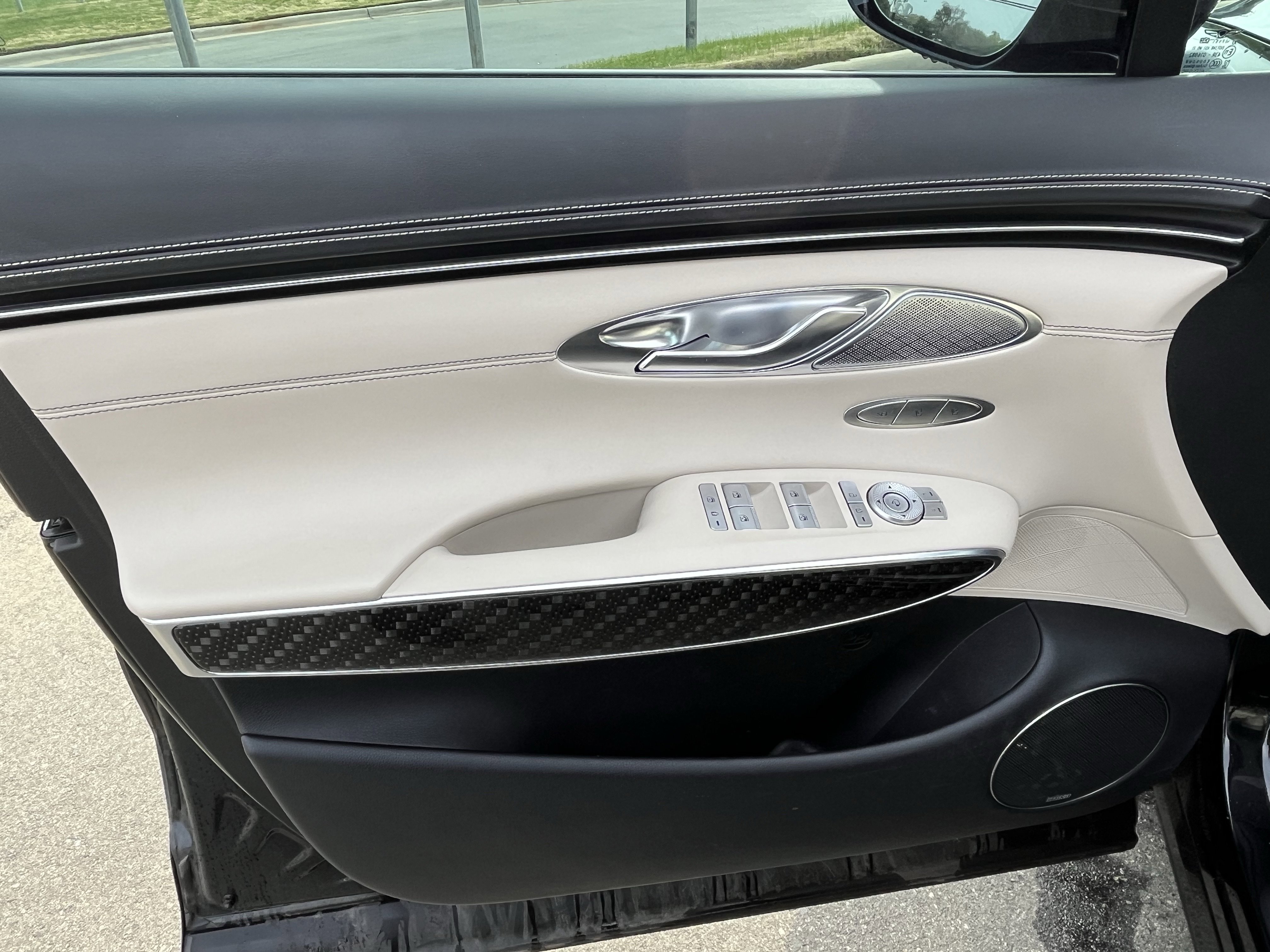 Used 2023 Genesis GV70 3.5T Sport w/ Sport Prestige Package image 13