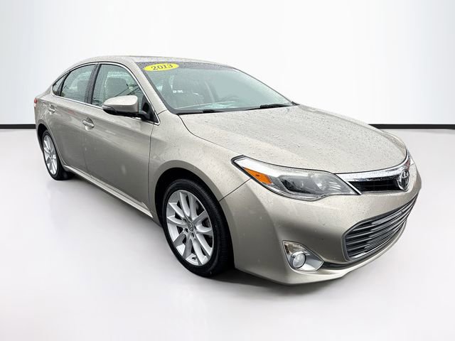 Used 2013 Toyota Avalon Limited image 1