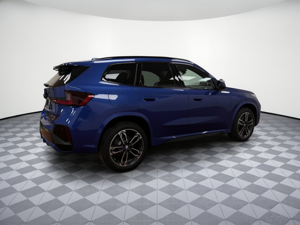 Used 2026 BMW X1 xDrive28i w/ Technology Package AWD/4WD image 9