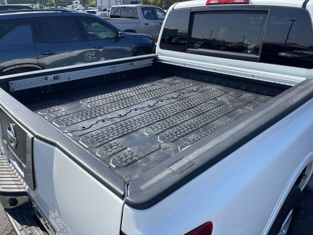 Used 2012 Nissan Titan SL w/ SL Technology Pkg AWD/4WD image 9