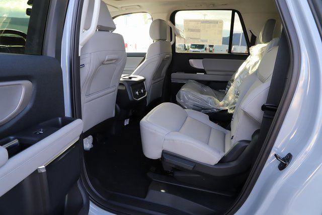 New 2026 Ford Expedition Max Active AWD/4WD image 22