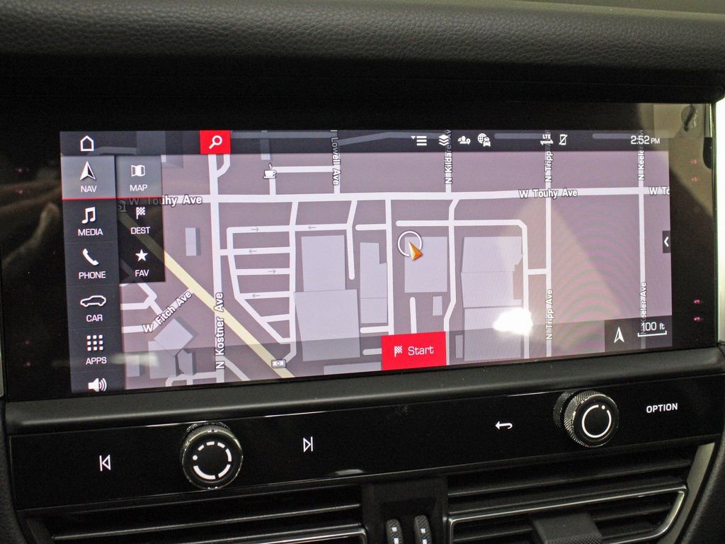 Certified 2025 Porsche Macan image 26