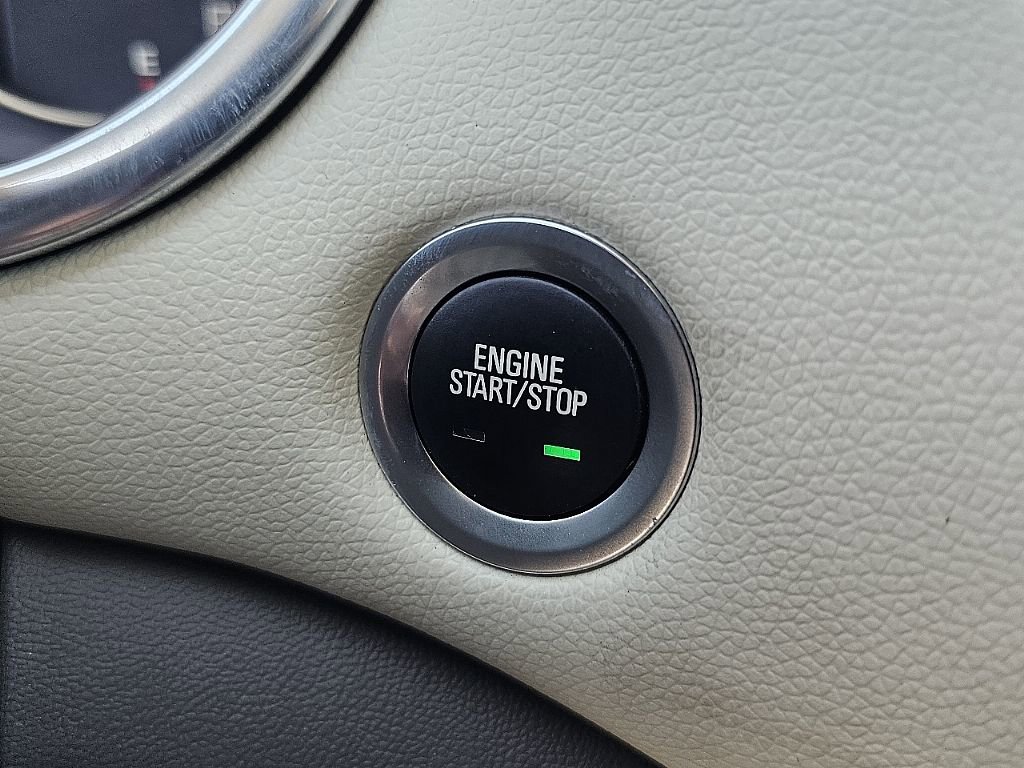 Used 2024 Chevrolet Malibu LT image 14