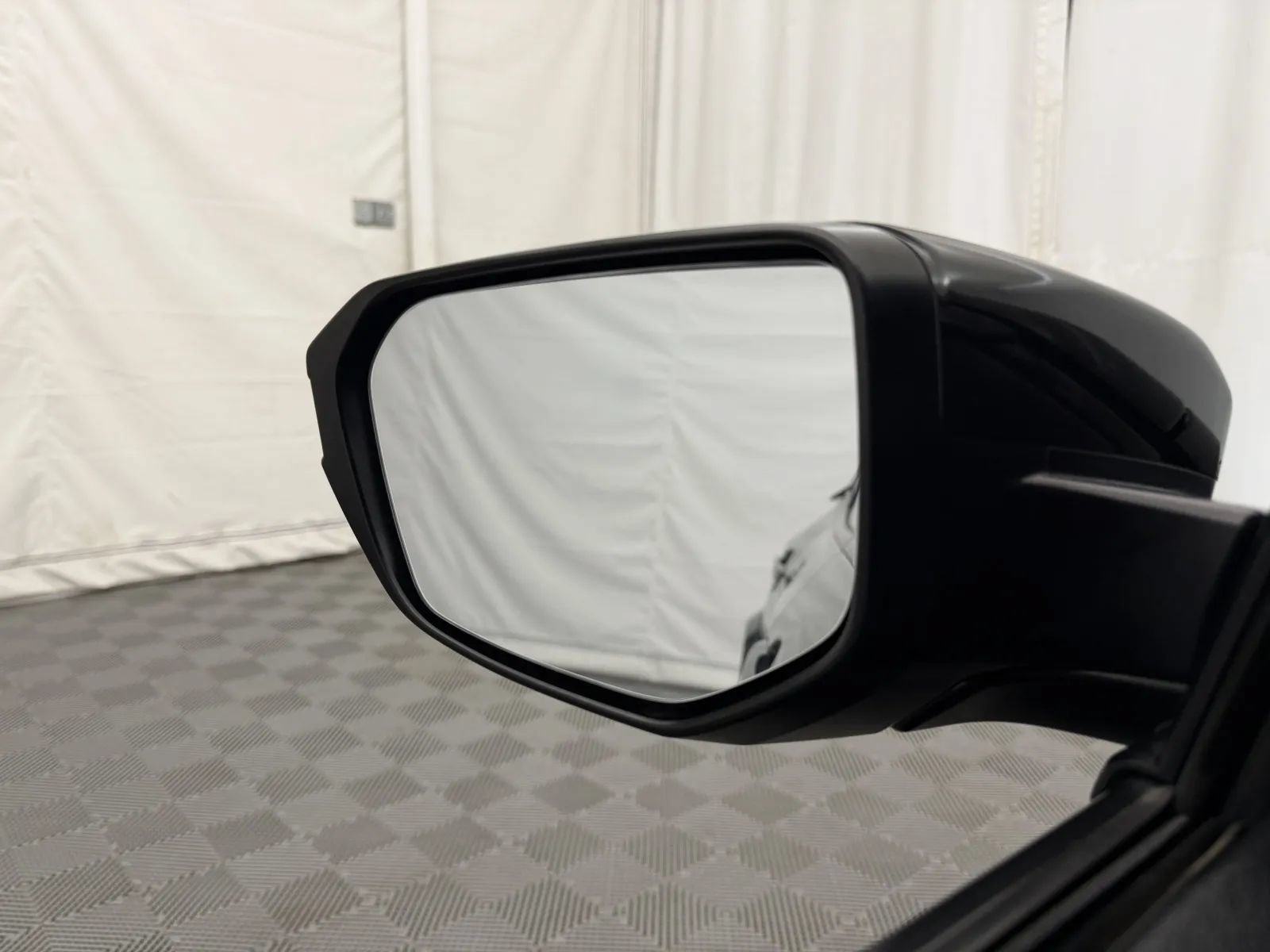 Used 2018 Honda Civic Type R image 16