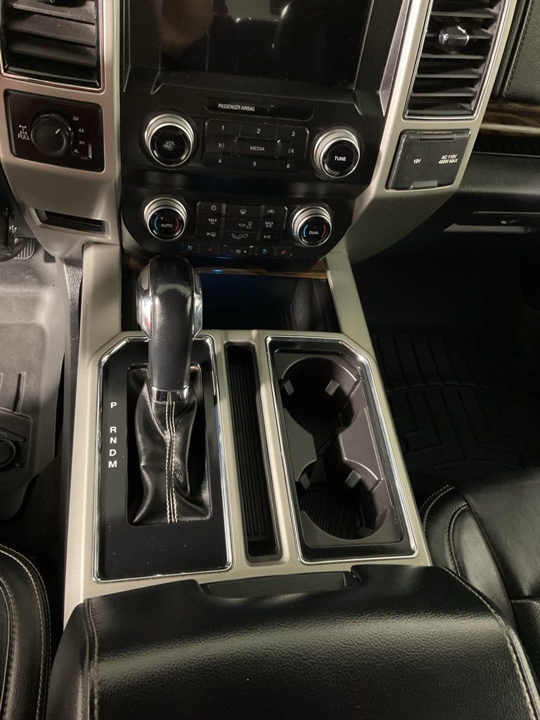 Used 2019 Ford F150 Lariat w/ Equipment Group 502A Luxury image 31
