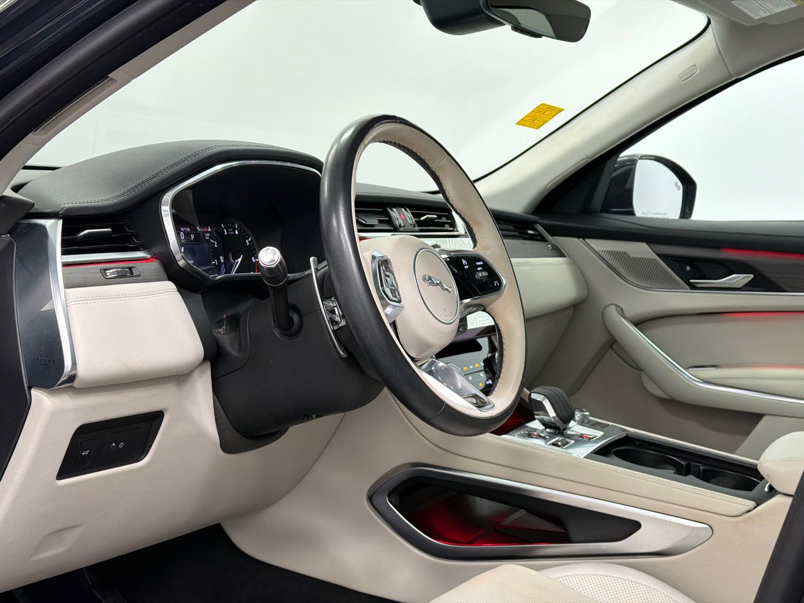 Used 2022 Jaguar F-PACE S image 16