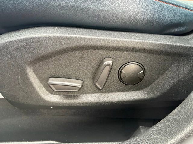 Used 2022 Ford Edge SEL w/ Sport Appearance Package image 32