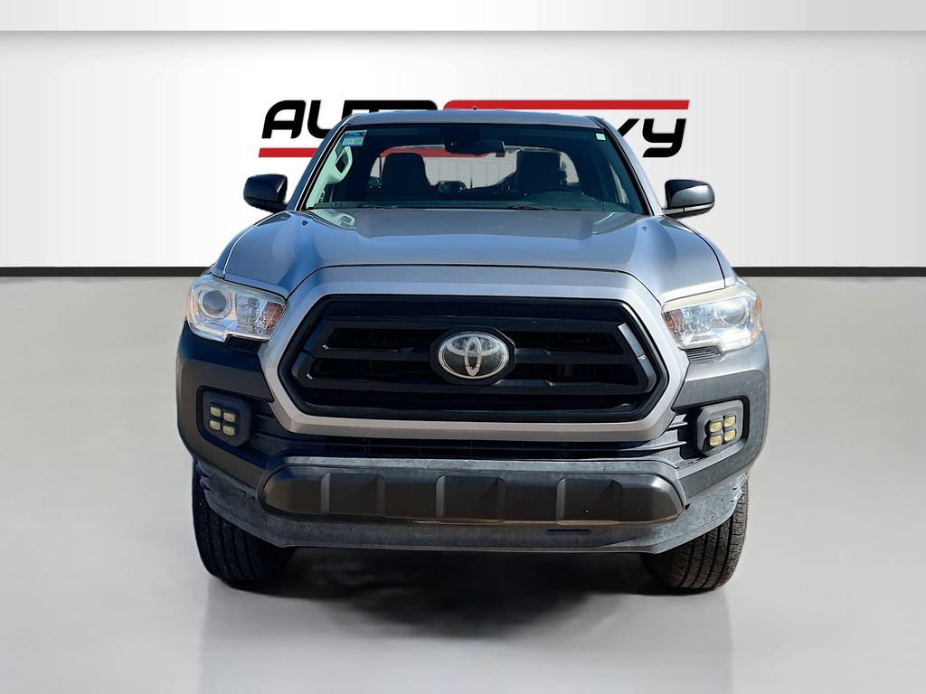 Used 2020 Toyota Tacoma SR RWD image 2