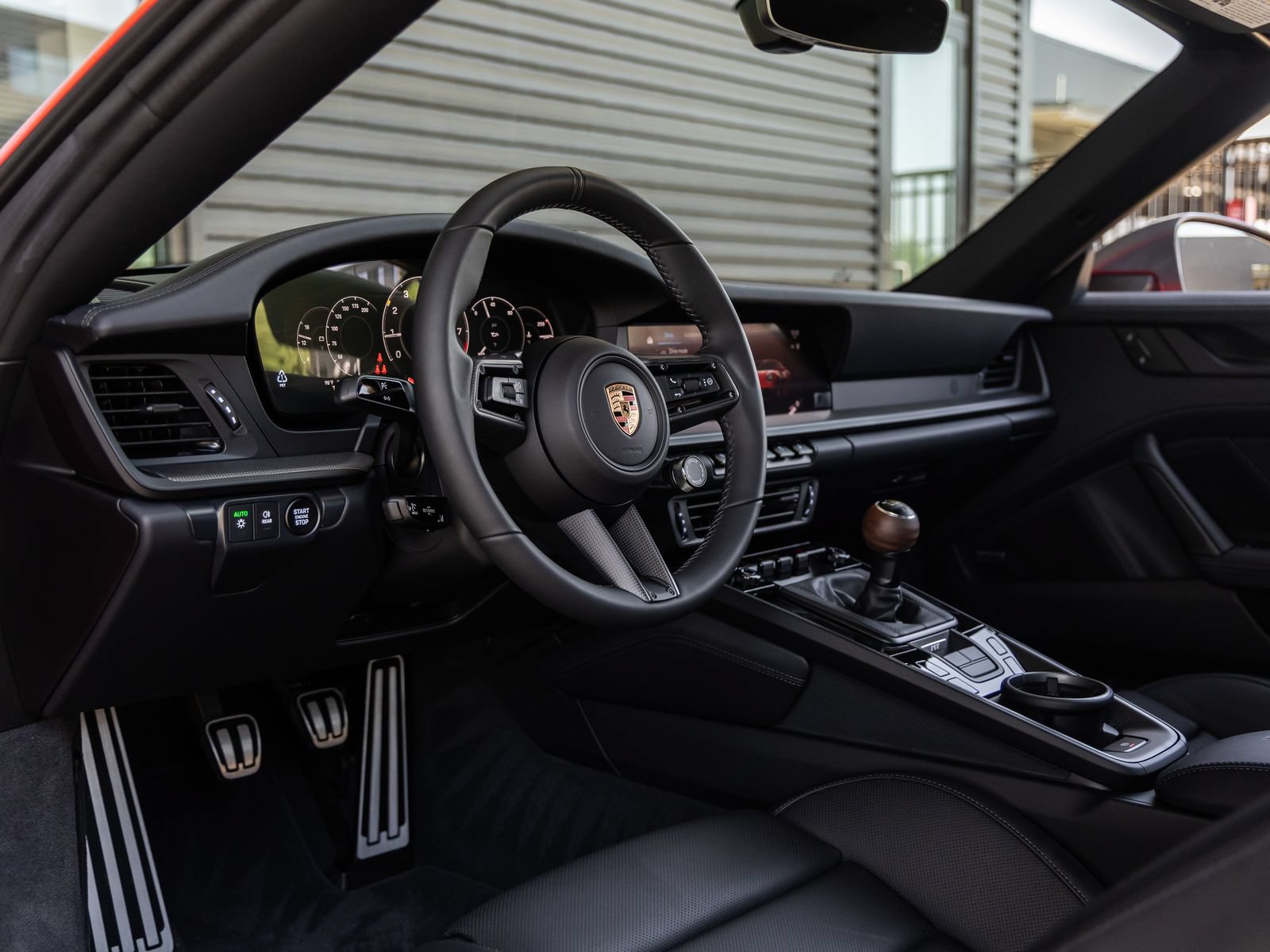New 2026 Porsche 911 Carrera T RWD image 4