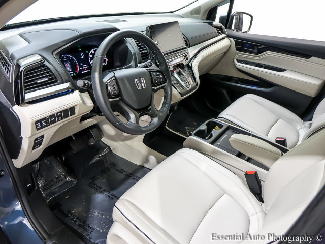 Used 2025 Honda Odyssey Touring image 11