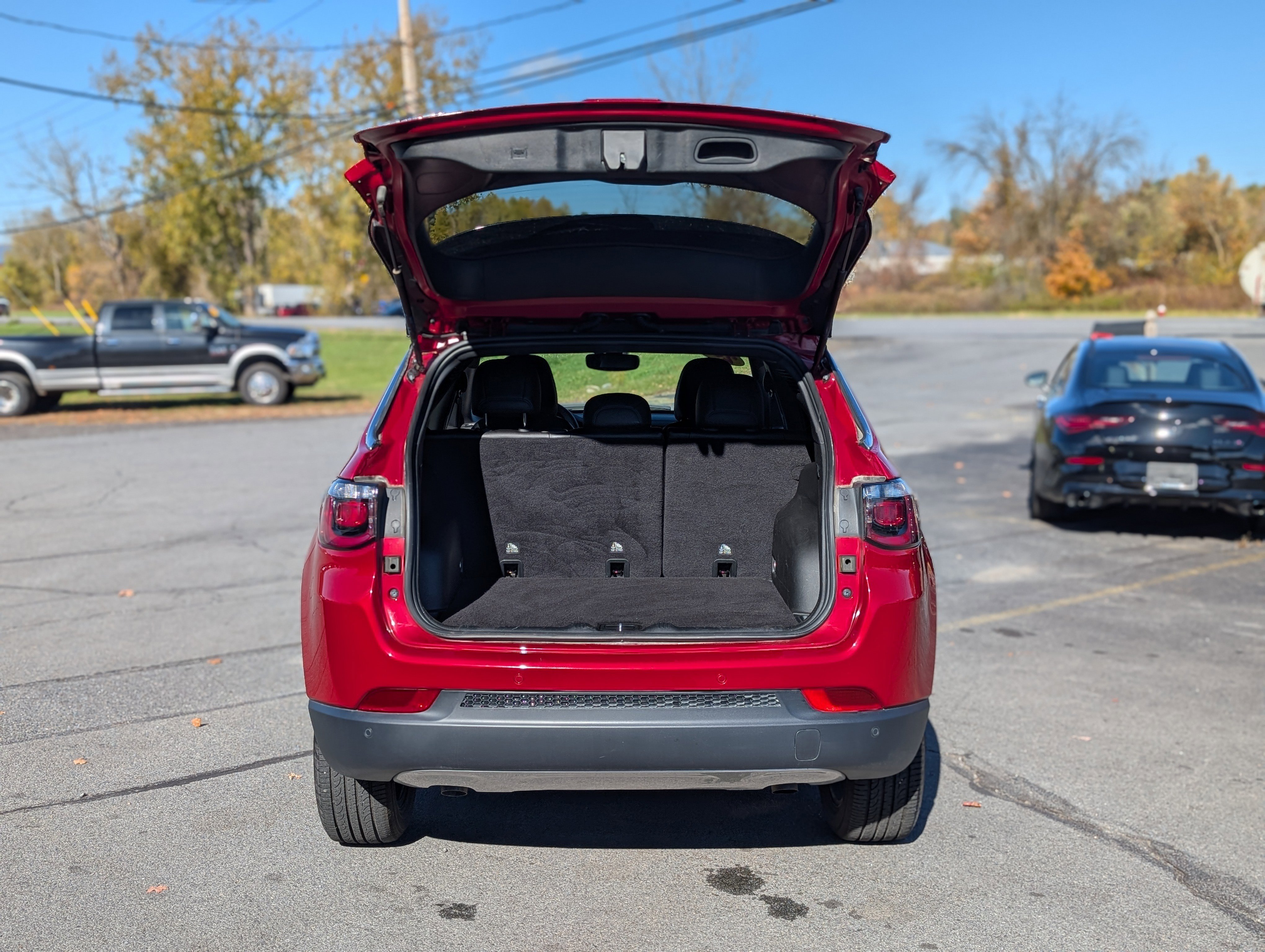 Used 2024 Jeep Compass Limited image 36