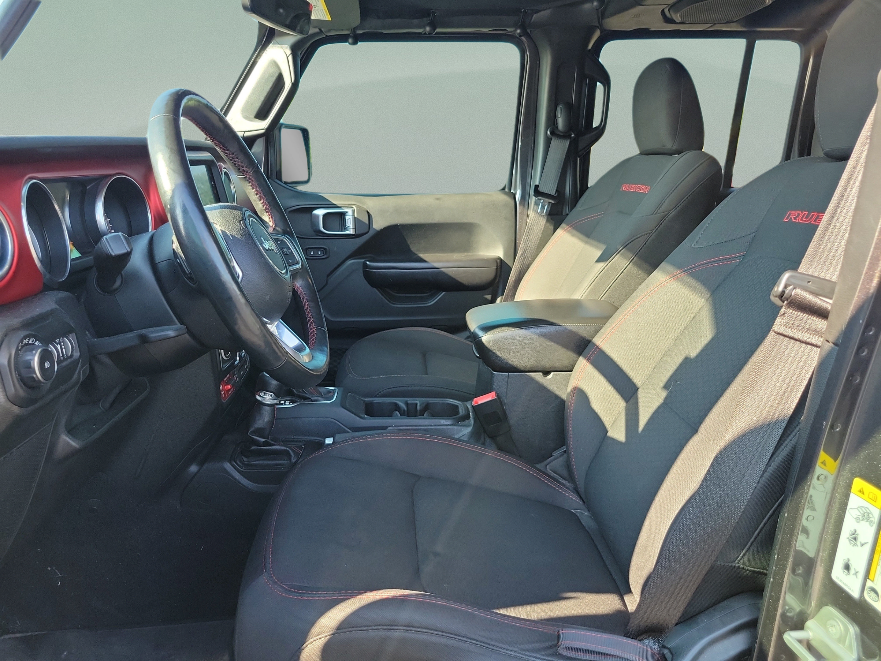 Used 2019 Jeep Wrangler Unlimited Rubicon AWD/4WD image 15