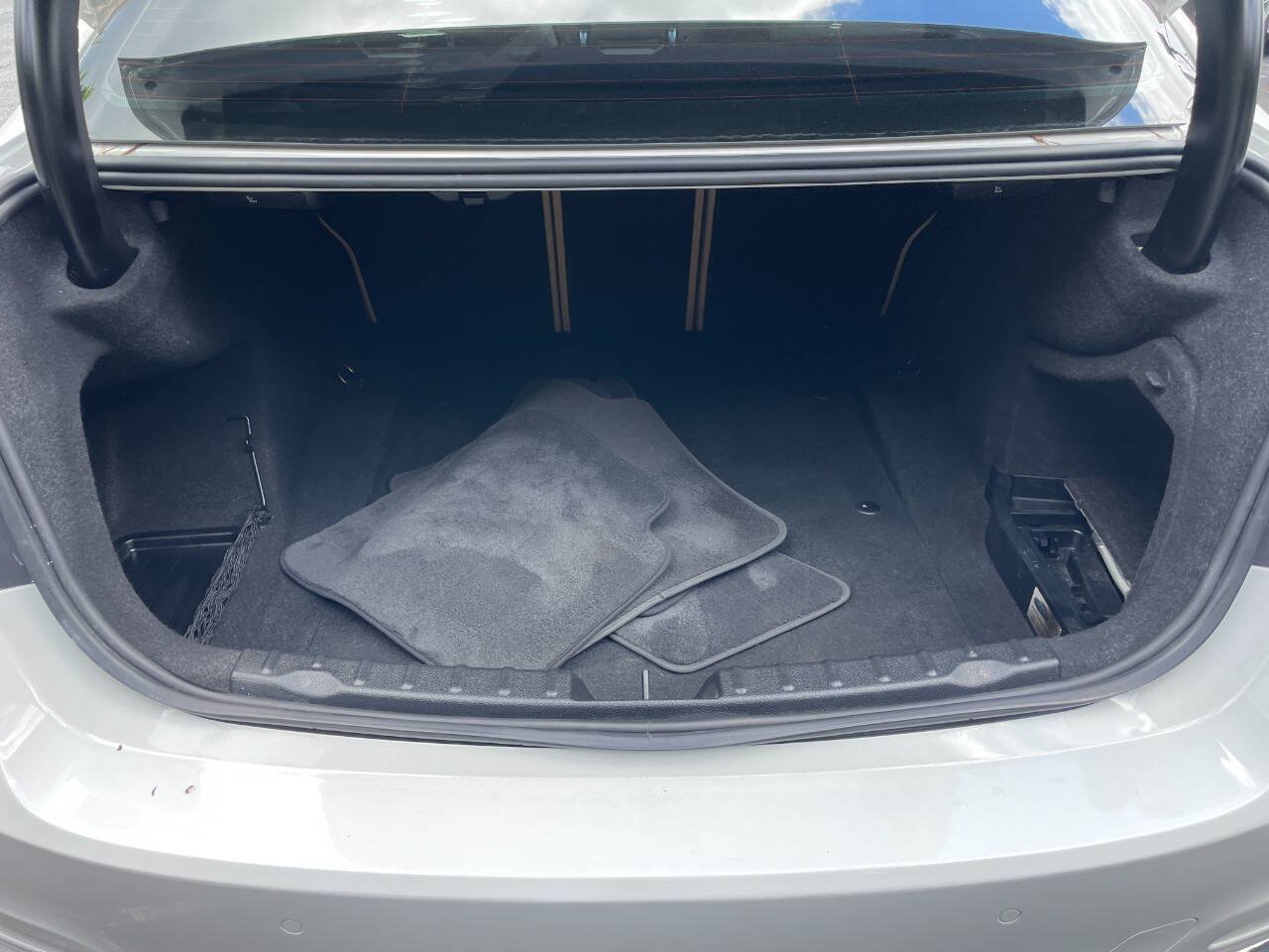Used 2017 BMW 330i Sedan RWD image 20